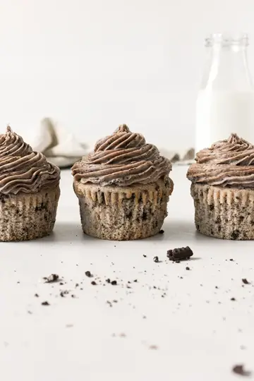 How To Make Your Own Cupcake & Muffin Liners (SO EASY!) - The Sage